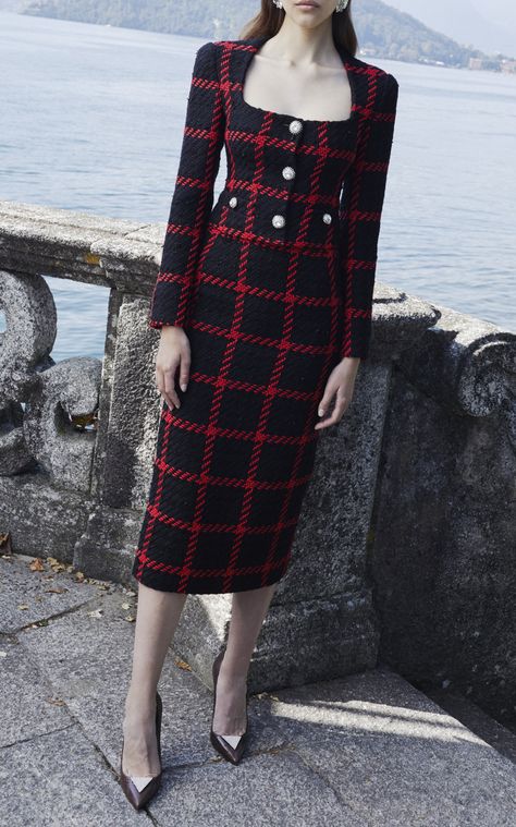 Princesa Anne, Tweed Midi Skirt, Tweed Fashion, Tweed Outfit, Rich Fashion, Classy Winter Outfits, Rosetta Getty, Alessandra Rich, Winter Mode