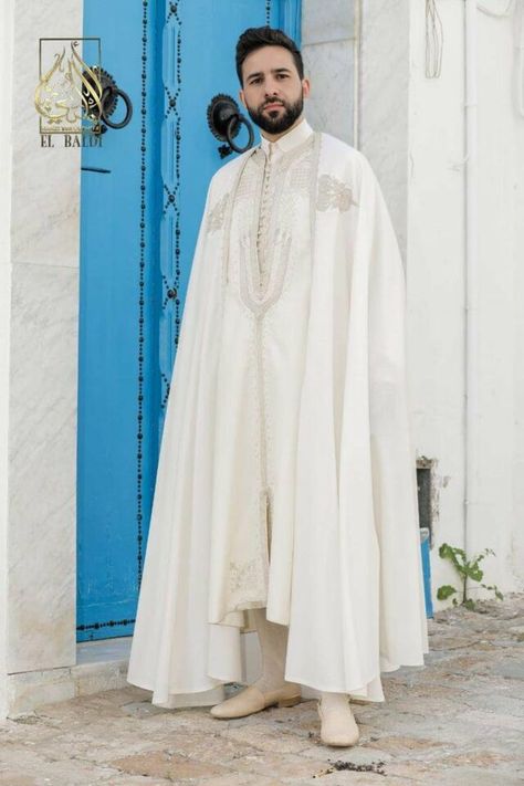 Algerian Clothing Men, Tunisia Outfit, Muslim Men Clothing, Mens Cape, Arabian Wedding, Algerian Clothing, Stylish Men Wear, Men's Wedding Outfit, Fall Sweater Dress