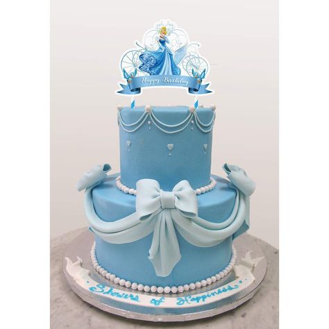 Cinderella Birthday Theme, Cinderella Birthday Party Decorations, Cinderella Cake Designs, Cinderella Birthday Cake, Cinderella Sweet 16, Cinderella 3, Baby Birthday Party Theme, Princess Castle Cake, Princess Cakes