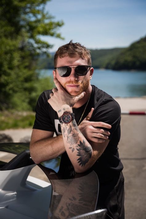 La colaboración entre Roger Dubuis y Saúl «Canelo» Álvarez crea la mezcla perfecta de fuerza, determinación y perseverancia dentro del mundo de la alta relojería y del boxeo. ¡Conoce su historia! Canelo Alvarez Tattoo, Saul Canelo Alvarez, Roger Dubuis, Tattoo Ideas, Sports, Drawings, Quick Saves