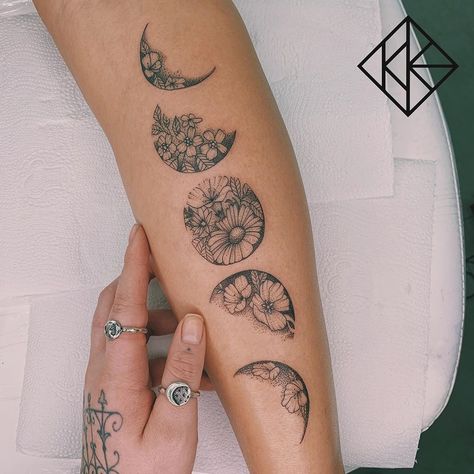 Floral Moon Phases Tattoo, Floral Moon Phases, Moon Phases Tattoo, Single Needle Tattoo, Tattoo Signs, Floral Moon, Flower Tattoo Designs, Half Sleeve Tattoo, Simplistic Tattoos