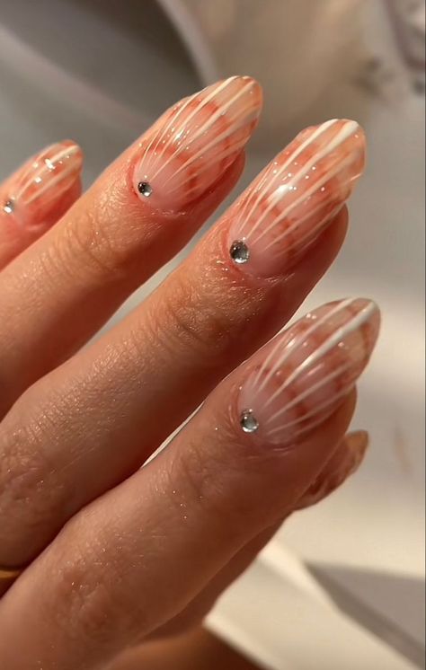 Unique Summer Nails Designs, Nails Trending Now 2024 Summer, Nails 2024 Color Trends, Short Funky Nail Ideas, Short Nail Ideas Spring 2024, Short Nails Design Ideas 2024, Nail Art 2024 Trends Summer, Summer 2024 Nails Trend, Short Gel Nails Summer 2024