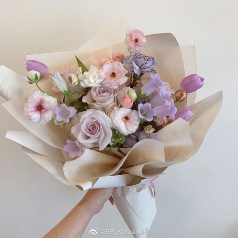 Florist Design, Prettiest Bouquet, Best Flowers, Boquette Flowers, Flowers Bouquet Gift, Nothing But Flowers, Flower Therapy, Beautiful Bouquet Of Flowers, Beautiful Flower Arrangements