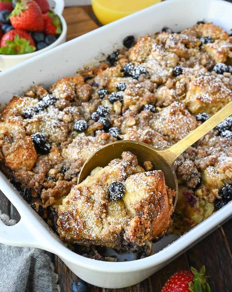 Blueberry French Toast Casserole Blueberry French Toast Bake, Sourdough French Toast, Easy French Toast Bake, French Toast Bake Overnight, Blueberry French Toast Casserole, French Toast Casserole Easy, Delicious Breakfast Casserole, Tater Tot Breakfast, Overnight Breakfast Casserole