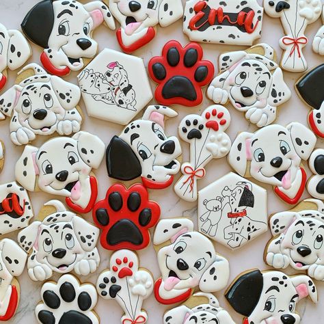 Dalmatian Cookies Decorated, Dalmatian Theme Party Birthday, 101 Dalmations Party Decor, 101 Dalmation Birthday Party, 101 Dalmatian Birthday Party, Dalmatian Birthday Cake, 101 Dalmatian Party, 101 Dalmatians Birthday Party, Dalmatian Birthday Party