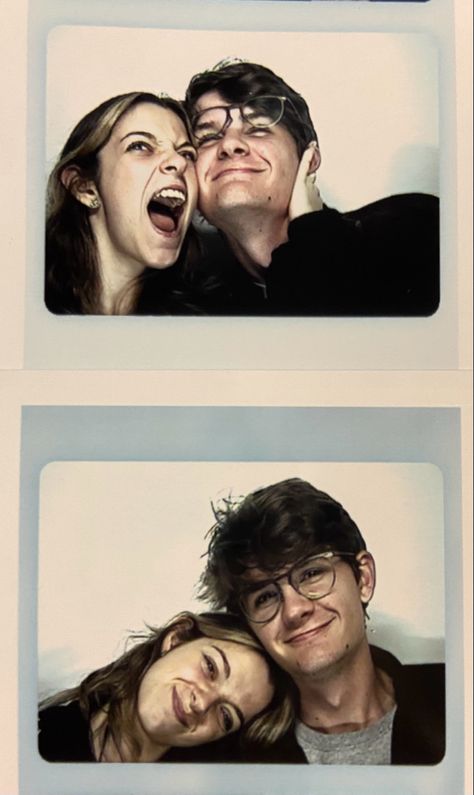 #couple #romantic photobooth inspo fall couple indie boyfriend hardlaunxh Indie Date Ideas, Cute Couple Photobooth, Photobooth With Boyfriend, Relationship Photobooth, Photo Booth Ideas Couple, Couples Photobooth Pictures, Couple Photobooth Ideas, Photobooth Couple Poses, Photobooth Ideas Couple