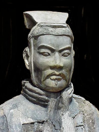 Sun Tzu. Outstanding executive, brilliant strategist, philosopher, leader of men and ferocious warrior. Navy Memes, Military Memes, Terracotta Warriors, Management Books, Sun Tzu, Military Humor, Art Japonais, Martial Arts, Buddha Statue