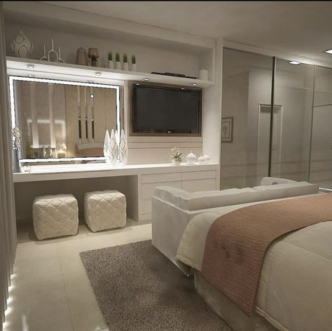 Big Mirrors, Mirrors Bedroom, Big Bedrooms, Luxury Bedroom Master, Teen Bedroom Decor, Room Design Bedroom, Girl Bedroom Decor, Stylish Bedroom, Master Bedrooms Decor