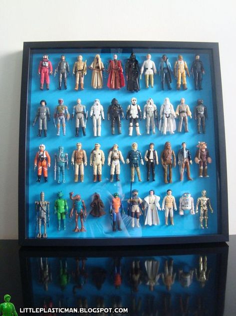 This is a hack of the RIBBA picture frame for displaying toys like Star Wars figures.  Would be so cute for Pops Diy Display Case, Star Wars Action Figures Display, Rock Collection Display, Star Wars Jewelry, Star Wars Room, Plastic Man, Figure Display, Action Figure Display, Diy Display