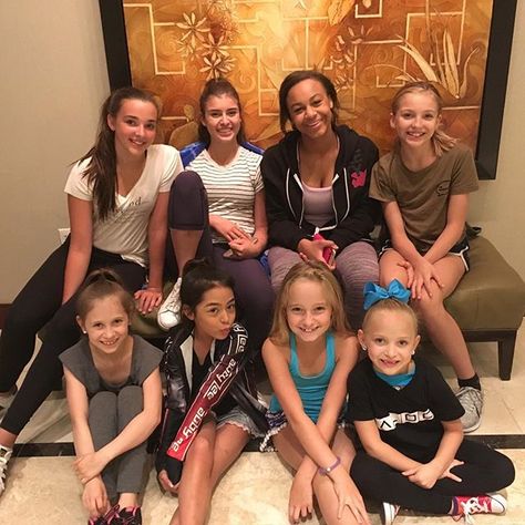 We are here and ready to rock Vegas! #fightcamp#dancemoms#season7#aldcla#team#lovethesegirls Georgia Productions, Dance Moms Minis, Dance Moms Clips, Dance Moms Season, Brynn Rumfallo, Elliana Walmsley, Dance Moms Pictures, Dance Moms Dancers, All About Dance