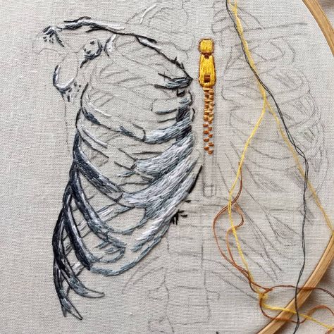 julie campbell on Instagram: “This one is going to take ages, I've started working on it again and got a bit done but ribcages are quite difficult to do I find. I…” Ribcage Embroidery, Textiles Alevel, Julie Campbell, Dress Drawing, Working On It, Rib Cage, Close Up, Textiles, Embroidery