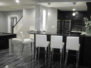 Black And Gray Basement, Gray Basement Ideas, Gray Basement, Rustic Basement Bar, Basement Bar Plans, Basement Bar Design, Basement Layout, Rustic Basement, Modern Basement