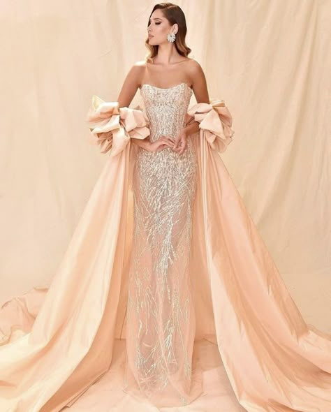 Prom Dresses With Cape, Evening Gown With Cape, Extravagant Prom Dresses, Gown With Cape, Glamorous Evening Dresses, Strapless Evening Gowns, Debutante Ball, Pageant Gown, Classy Wedding Dress