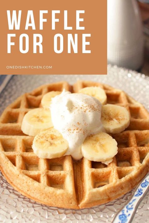 1 Waffle Recipe, One Serving Waffle Recipe, Waffle Recipe Easy Small Batch, Mini Waffle Recipe For One, Single Waffle Recipe Easy, One Person Waffle Recipe, Small Batch Of Waffles Recipe, Small Batch Waffle Batter, Single Waffle Maker Recipes