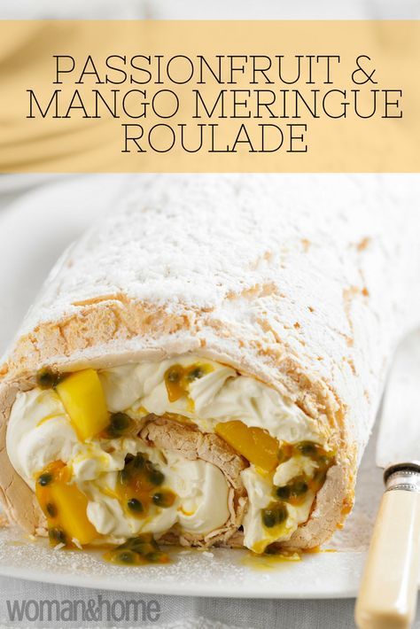 Mango Meringue, Fruit Meringue, Roulade Cake, Meringue Roulade, Roulade Recipe, Meringue Recipe, Delectable Desserts, Fodmap Recipes, Köstliche Desserts