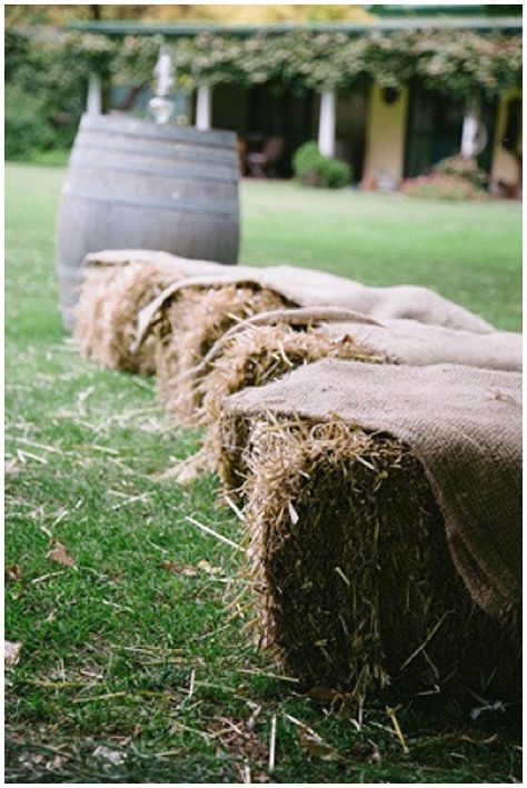 40+ Hessian Wedding Ideas - create rustic outdoor relaxed seating with hay bales covered in hessian fabric #weddingideas #hessianwedding #rusticweddingideas Hessian Wedding, Outdoor Country Wedding, Country Western Wedding, Western Themed Wedding, Country Style Wedding, Country Theme Wedding, Cowboy Wedding, Hay Bales, Future Wedding Plans