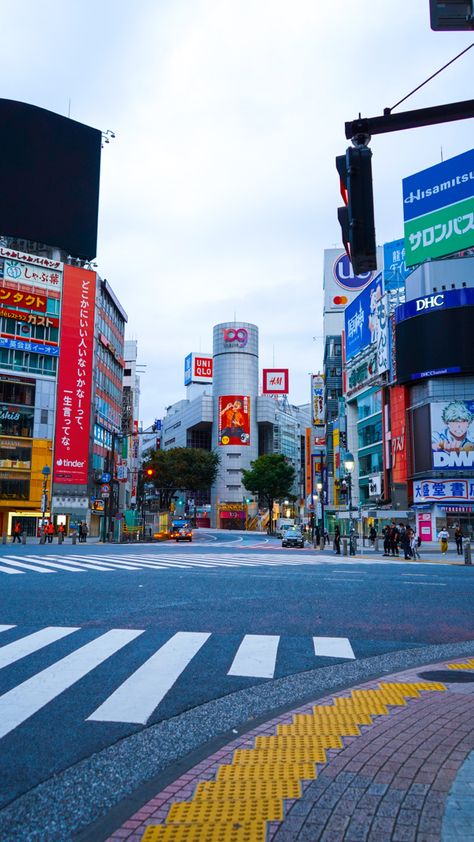 Shibuya Crossing Aesthetic, Shibuya Crossing Photography, Shibuya Wallpaper, Japan Shibuya, Tokyo Aesthetic, Tokyo Shibuya, Shibuya Crossing, Shibuya Tokyo, Tokyo City