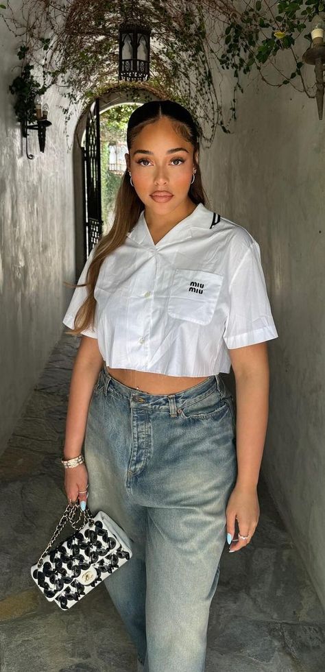 Jordyn Woods Jordie Woods, Jordyn Woods Outfits, Jordyn Woods Makeup, Jordyn Woods Style, Woods Outfit, Jordan Woods, Natural Brown Hair, Boss Outfit, Jordyn Woods