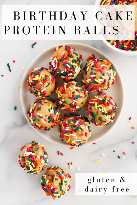 Confetti Cake Protein Balls, Protein Balls Cake Batter, Health Birthday Treats, Protein Balls Birthday Cake, Healthy Birthday Cake Protein Balls, Birthday Cake Oatmeal Balls, Funfetti Protein Balls, Birthday Cake Protein Muffins, Birthday Cake Energy Balls