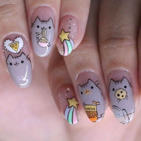 Un modo per tenere pusheen sempre con te! Cute Japanese Nail Art, Pusheen Nails, Nerdy Nails, Unicorn Nails Designs, Cat Nail Art, Kawaii Nail Art, Unghie Sfumate, Animal Nail Art, 5 Fingers