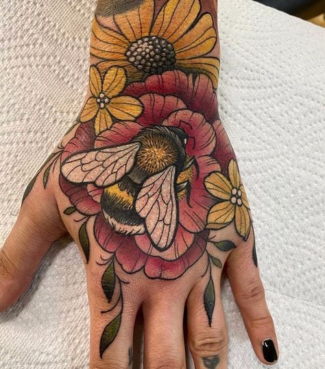 Bee And Flower Tattoo, Butterfly Sleeve Tattoo, Colorful Butterfly Tattoo, Butterfly Hand Tattoo, Insect Tattoo, Floral Tattoo Sleeve, Hand Tattoos For Women, Butterfly Tattoo Designs, Bee Tattoo