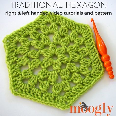 The Traditional Hexagon Motif is similar to the granny square – one of those patterns for the ages! It’s also similar in look to a granny square – but of course, it has 6 sides, and a few other moves Hexagon Crochet Pattern, Crochet Motif Patterns, Crochet Hexagon, Crochet Blog, Stitch Crochet, Crochet Square Patterns, Hexagon Pattern, Granny Squares Pattern, Granny Square Crochet Pattern