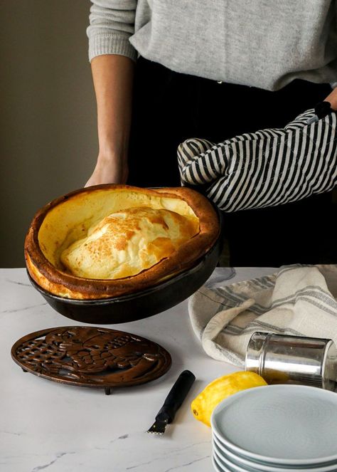 Dutch Pancake Recipe Cast Iron Skillet, Dutch Baby Recipe Cast Iron Skillet, Puffed Pancake Recipe, Dutch Baby Pancake Cast Iron Skillet, Dutch Pancake Recipe, Cast Iron Pancakes, Baking For Friends, Pancake Brunch, Dutch Babies