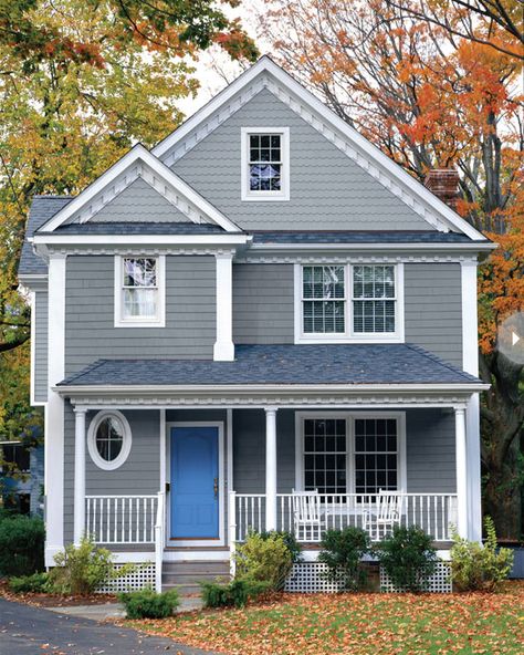 Exchange ideas and find inspiration on interior decor and design tips, home organization ideas, decorating on a budget, decor trends, and more. Benjamin Moore Exterior Paint, Exterior Paint Combinations, Exterior House Doors, Gray House Exterior, Exterior Color Palette, Best Exterior Paint, House Paint Color Combination, Front Door Paint Colors, Gray House