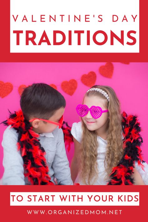 Valentine's Day Traditions to Start with Your Kids 2nd Grade Valentines, Valentines Party Ideas, Preschool Valentine Crafts, Valentine's Day Party Games, Valentine Bingo, Family Valentines Day, Traditions To Start, Valentines Games, Organized Mom