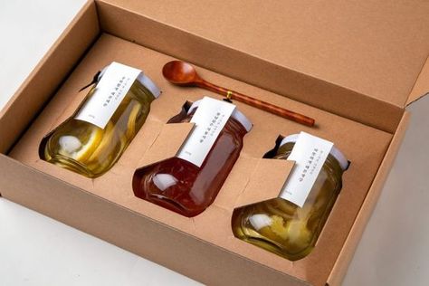 Olive Magazine, Jam Packaging, Spices Packaging, Corrugated Packaging, Luxury Packaging Design, Honey Packaging, Jar Packaging, Bottle Design Packaging, Packaging Ideas Business