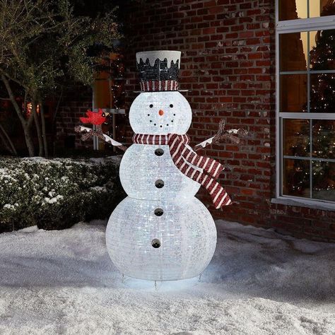 Trending Of This Christmas : Outdoor Snowman Christmas Decorations   If you are planning to decorate your outdoor for christmas then this article must be for you! Here are some of the best outdoor snowman christmas decorations for you to make your outdoor look christmas ready!   #Architectureideas #OutdoorSnowmanDecoration #OutdoorSnowmanChristmasDecorations Outdoor Lighted Snowman, Snowman Outdoor Decorations, Outdoor Snowman, Outdoor Christmas Decorations Lights, Diy Snowman Decorations, Christmas Outdoors, Snowman Christmas Decorations, Christmas Yard Decorations, Outside Decorations