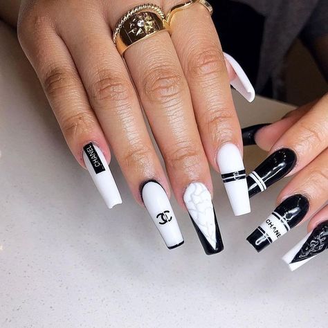 Channel Nail Art, Chanel Nail Designs, Channel Nails Designs, Chanel Nails Design Classy, Black Chanel Nails, Nails With Text, Coco Chanel Nails Design, All White Nails With Design, Luxury Nails Glamour