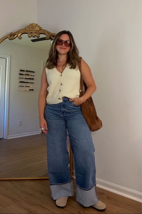 a.n.a Womens Highest Rise Wide Leg … curated on LTK Mom Style Midsize, Midsize Wide Leg Jeans Outfit, Jeans Midsize, Outfits With Wide Leg Jeans, Wide Leg Jean Outfits, Update Wardrobe, Wide Leg Outfit, Chubby Style, Wide Leg Jeans Outfit