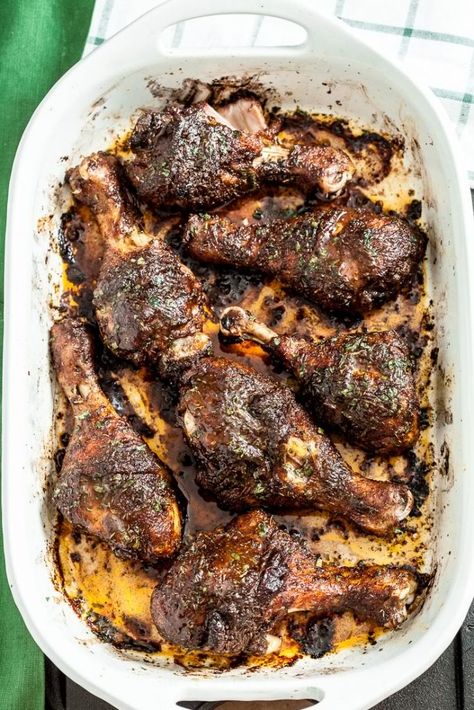 Easy Jerk Chicken Recipe, Jamaican Jerk Chicken Recipe, Jerk Recipes, Jamaican Chicken, Jerk Chicken Recipe, Jamaican Jerk Seasoning, Rice And Beans Recipe, Jamaican Jerk Chicken, Chicken Food Recipes