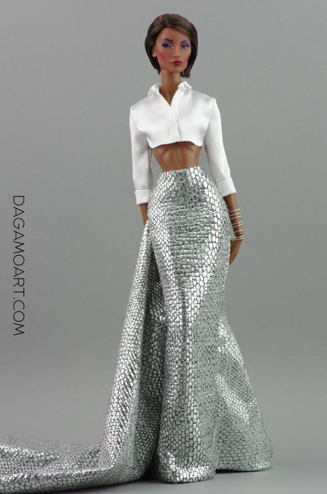 Dagamoart – Doll Fashion ConceptAugust 2023 Archives - Dagamoart - Doll Fashion Concept - Fashion Focused On World Trends in mini scale Performing Outfits, Black Diva, Special Event Outfit, Tonner Dolls, Barbie Fashionista Dolls, Sweetheart Prom Dress, Show Room, Barbie Fashionista, Black Barbie