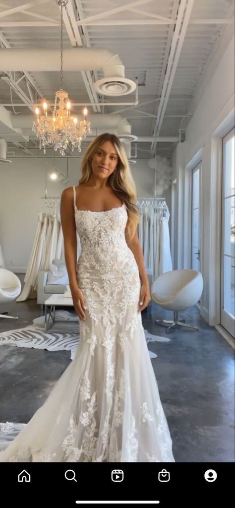 Wedding Dresses Romantic Fitted, Rehersal Dinner Dress Sparkle, Spring Wedding Dress Simple, Lacy Wedding Dresses Mermaid, Wedding Fitted Dresses, Size 8 Wedding Dress Brides, Elegant Wedding Dress With Lace, Wedding Dresses Corset Top Mermaid, Elegant Outdoor Wedding Dress