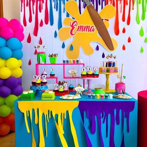 Art Theme Birthday Party Decorations, Art Party Theme Ideas, Art Party Backdrop Ideas, Art Party Balloon Arch, Paint Party Backdrop Ideas, Painting Birthday Party Ideas Decoration, Art Party Balloons, Paint Party Backdrop, Art Theme Decorations