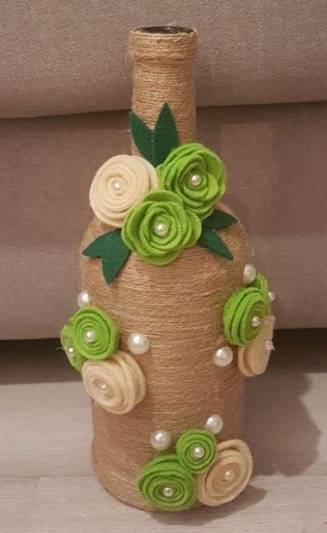 #bottle_art_explanation #bottle_art_easy,glass bottel craft ,best out of waste glass bottel ,glass bottel craft ideas ,glass bottel decoration ideas ,glass bottel art,bottel art #bottle_art_flower_design #bottle_art_for_beginners Bottel Craft Ideas, Bottel Craft, Home Craft Ideas, Yarn Bottles, Bottle Decoration Ideas, Decorated Bottle, Glass Bottle Diy, Diy Glass Bottle Crafts, Seni Dan Kraf