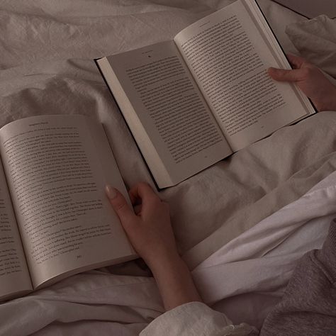 pov image of a man and woman reading books in bed together, a beige duvet cover, and beige aesthetic brown aesthetic, book couple Sarah Adams, When In Rome, Couples Book, Zoella, Make Love, Beach Reading, Girl Reading, Perfect Life, Book Reader