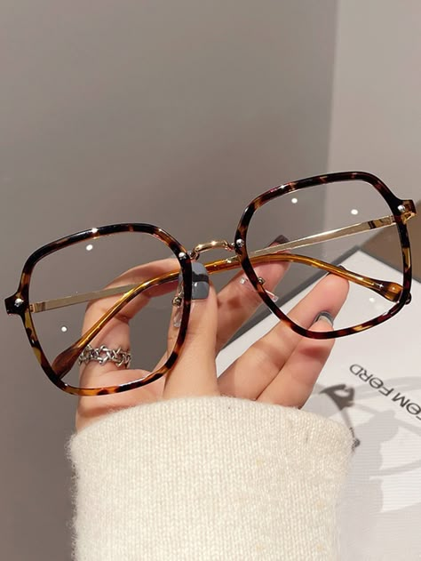 Anti-Blue Light Eyeglasses Bluelight Glasses Aesthetic, Trendy Eyeglasses For Women 2024, Eyewear Trends 2024 Women, Eye Glasses For Women Trendy 2024, Eyeglasses For Women 2024, Glasses Trends 2024, Glasses 2024 Trend Women, Women’s Glasses, Designer Glasses Frames Women