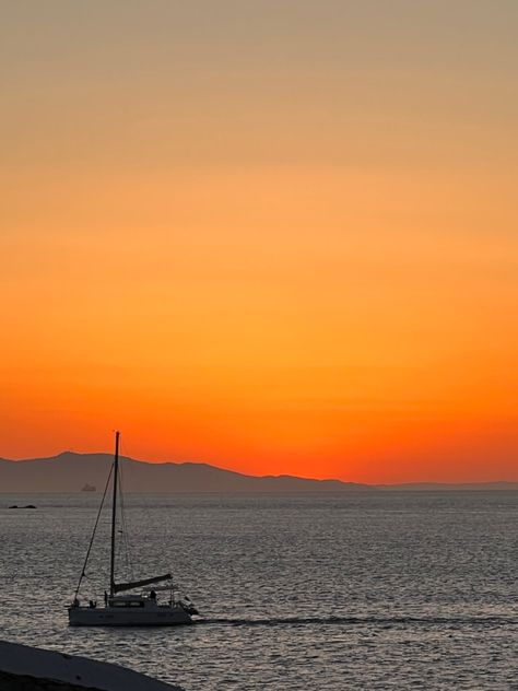 #greece #mykonos #sunset #boat #summer #aesthetic #orange Mykonos Sunset, Scorpios Mykonos, Mykonos, Solo Travel, Life Is Good, Greece, Travel, Instagram