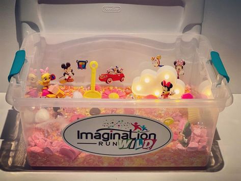 April Miskie on Instagram: “Minnie Mouse Bin Some days just call for extra sparkle and lights! This Mixed colour style Bin includes Minnie, Millie, Melody, and…” Minnie Mouse Sensory Bin, Mouse Sensory Bin, Sensory Bin, Sensory Bins, Minnie Mouse, Color Mixing, Sparkle, On Instagram, Instagram