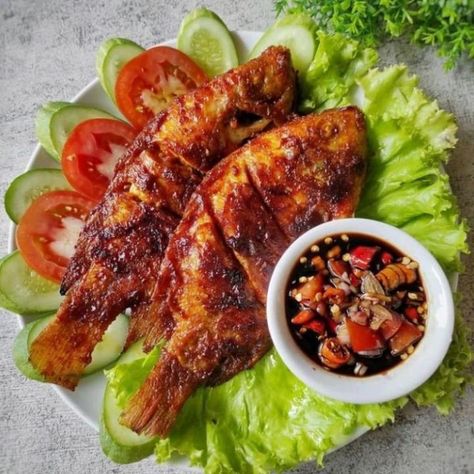 Ayam Bakar, Superfood Recipes, Western Food, Joy Of Cooking, Pumpkin Pie Recipes, Asian Flavors, Culinary Recipes, Indonesian Food, Yummy Eats