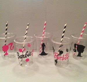 Barbie Cups, Girls Barbie Birthday Party, Barbie Centerpieces, Barbie Party Supplies, Barbie Pool Party, Barbie Party Decorations, Barbie Birthday Cake, Barbie Theme Party, Birthday Party Cups