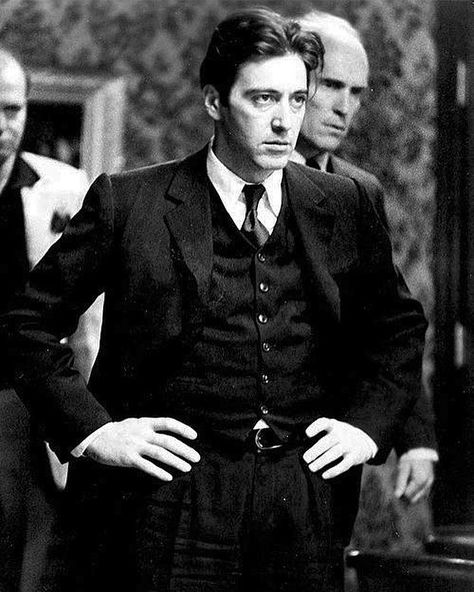 #godfather Young Al Pacino, Don Corleone, Godfather Movie, Robert Duvall, God Father, Marlon Brando, Al Pacino, Young Black, The Godfather