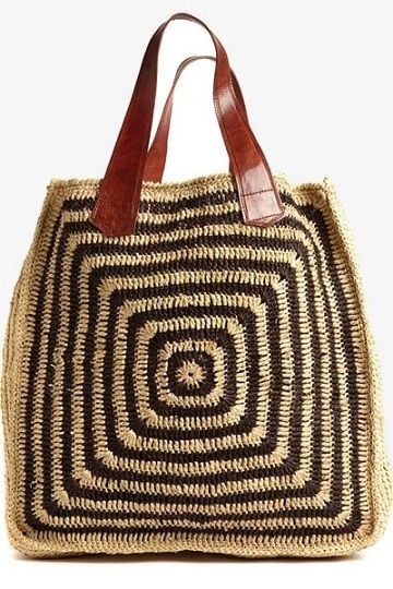 Thrifty Living, Essentials List, Crochet Bags Purses, Straw Bags, Raffia Bag, Crochet Tote, Straw Tote, Bag Crochet, Crochet Purses