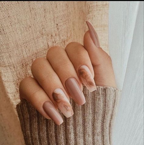 High End Nails, Shorties Nails Square, Easy Nail Polish, Brown Acrylic Nails, Sassy Nails, Home 2023, Casual Nails, Pretty Nail Art Designs, Classic Nails