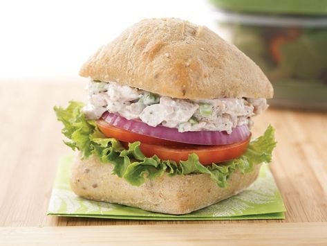 When the lukewarm soup in the thermos just won't do, try these delicious recipe options for kid-friendly school lunches. And we're not just talking about pb & j. Well, maybe a little. Lunch For Kids, Chicken Salad Wrap, Seafood Feast, Kid Lunches, Caprese Pasta, Tuna Sandwich, The Lunchbox, Cold Lunches, Healthy Chicken Dinner