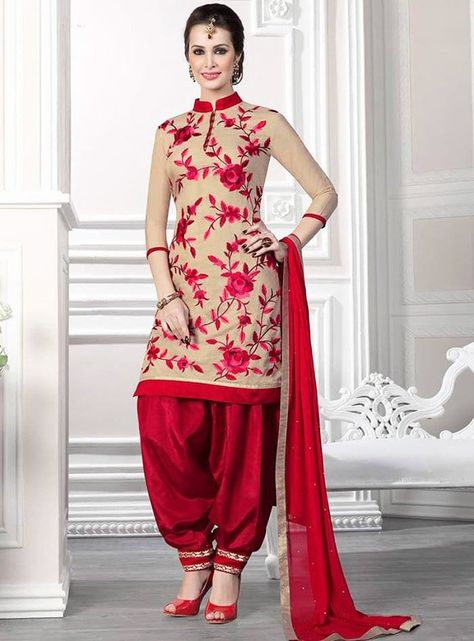 Latest Shalwar Kameez Designs For Girls-15 New Styles To Try Shalwar Kameez Designs, Latest Salwar Kameez Designs, Patiala Salwar Suits, Punjabi Fashion, Latest Salwar Kameez, Kameez Designs, Punjabi Outfits, Salwar Designs, Salwar Kamiz