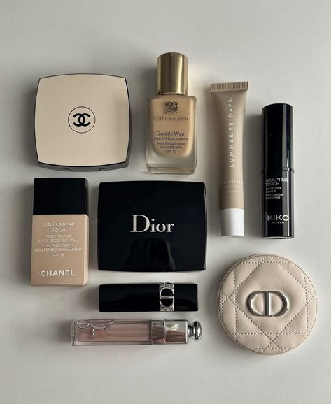 Dior Foundation Aesthetic, Dior Highlighter Aesthetic, Dark Feminine Aesthetic Makeup Products, Sephora Shopping, Dior Makeup Aesthetic Products, Dior Makeup Gift Set, Aesthetic Youtube, Dior Aesthetic, Office Siren